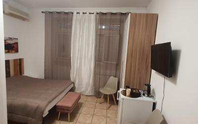 Camera Matrimoniale e Doppia con Bagno