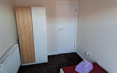 Single Room with Shared Bathroom