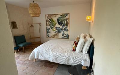 Chambre Double - Accessible aux Personnes u00e0 Mobilitu00e9 Ru00e9duite Chambre Double - Accessible aux Personnes u00e0 Mobilitu00e9 Ru00e9duite