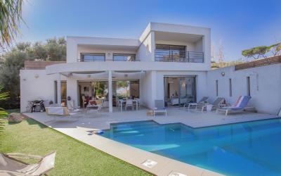 Villa avec Piscine Privu00e9e Villa avec Piscine Privu00e9e