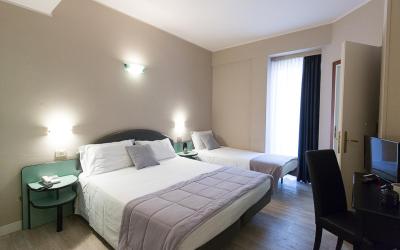 Camera Tripla Standard con Vista Mare