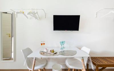 Camera Tripla Deluxe 