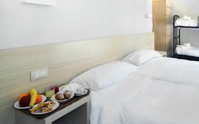 Camera Matrimoniale/Doppia con Letti Singoli