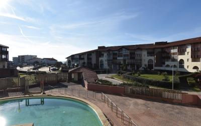 Appartement - Vue sur Piscine Appartement - Vue sur Piscine