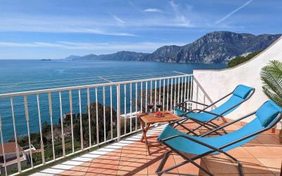 Appartamento con Balcone