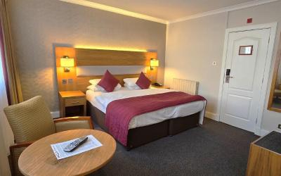 Deluxe Double or Twin Room with Sea View