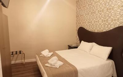 Camera Matrimoniale/Doppia con Letti Singoli