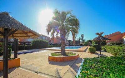 Studio - Vue sur Piscine 