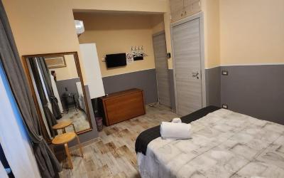 Camera Matrimoniale con Bagno Privato