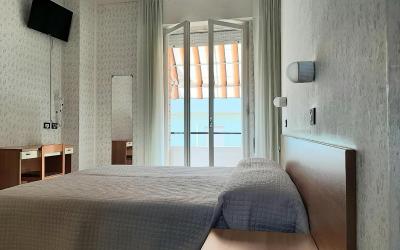 Camera Standard Matrimoniale/Doppia con Letti Singoli