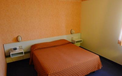 Camera Matrimoniale/Doppia con Letti Singoli