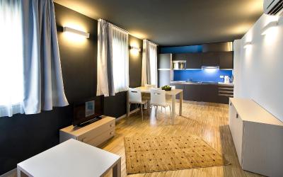 Appartamento con 1 Camera da Letto e Patio - Casa Giardino