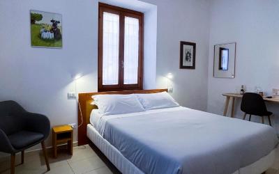 Camera Matrimoniale/Doppia con Letti Singoli con Bagno