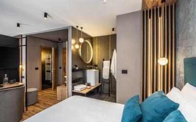 Camera Quadrupla Luxury