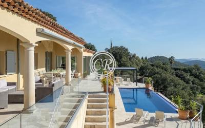 Villa Villa