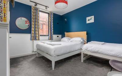 Deluxe Family Room