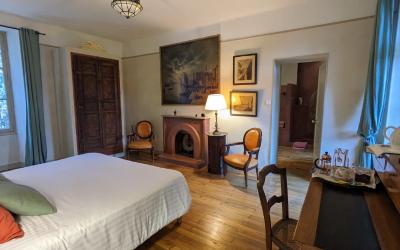 Chambre Lit Queen-Size - Vue sur Jardin