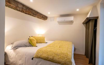 Studio Lit King-Size avec Canapu00e9-Lit