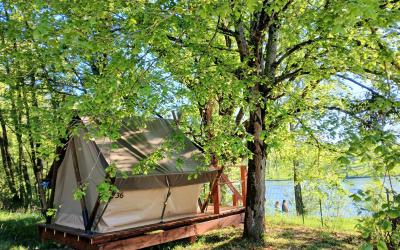 Chambre Lits Jumeaux avec Salle de Bains Commune