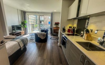 Studio with Balcony
