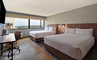 Queen Room with Two Queen Beds and Adapted Tub - Mobility and Hearing Accessible