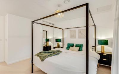 Two-Bedroom Apartment with Balcony
