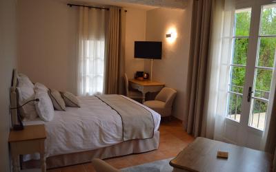 Chambre Double - Vue sur Jardin Chambre Double - Vue sur Jardin