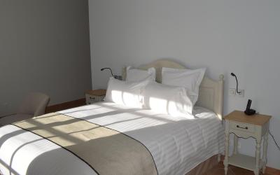 Chambre Double - Vue sur Jardin Chambre Double - Vue sur Jardin