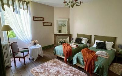 Chambre Double ou Lits Jumeaux - Vue sur Jardin Chambre Double ou Lits Jumeaux - Vue sur Jardin