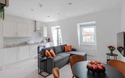 One-Bedroom Apartment