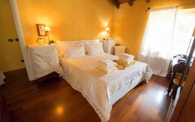 Camera Matrimoniale con Bagno Privato