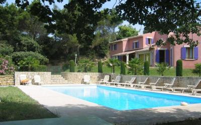 Villa Villa