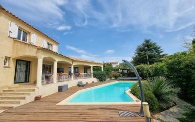 Villa Villa