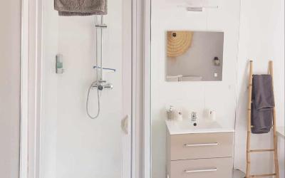 Chambre Triple avec Salle de Bains Privative