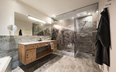 Camera Familiare con Vista Montagna