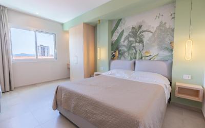 Camera Familiare con Vista Mare Laterale