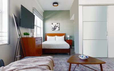 Studio Apartment