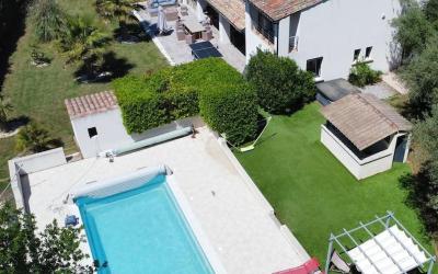 Villa avec Piscine Privu00e9e Villa avec Piscine Privu00e9e