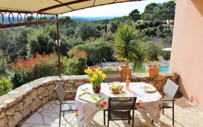 Appartement Supu00e9rieur (4 Adultes) Appartement Supu00e9rieur (4 Adultes)