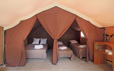 Tente Classique IV (4 Personnes) Tente Classique IV (4 Personnes)
