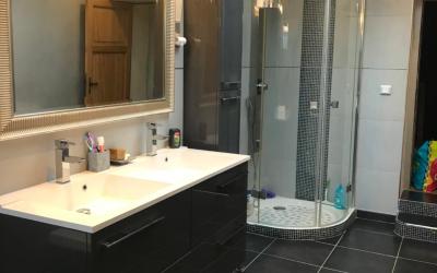 Chambre Familiale avec Salle de Bains Privative