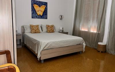 Camera Matrimoniale con Letto Supplementare