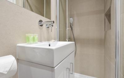 Lower Ground Floor Studio Apartment
