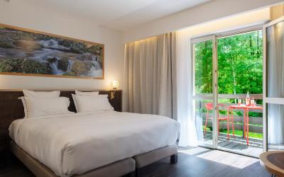 Chambre Supu00e9rieure - Vue sur Foru00eat (Nouvelles Chambres) Chambre Supu00e9rieure - Vue sur Foru00eat (Nouvelles Chambres)