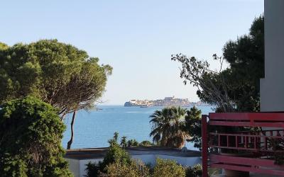 Appartamento con 2 Camere da Letto