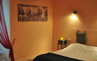 Chambre Familiale avec Baignoire Chambre Familiale avec Baignoire