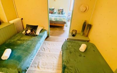 Chambre Familiale avec Salle de Bains Privative