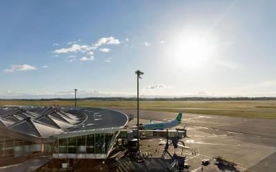 Chambre Lit Queen-Size Moxy - Vue sur Piste Chambre Lit Queen-Size Moxy - Vue sur Piste