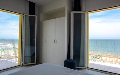 Camera Familiare con Vista Mare 