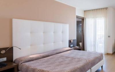 Camera Superior Matrimoniale/Doppia con Letti Singoli 